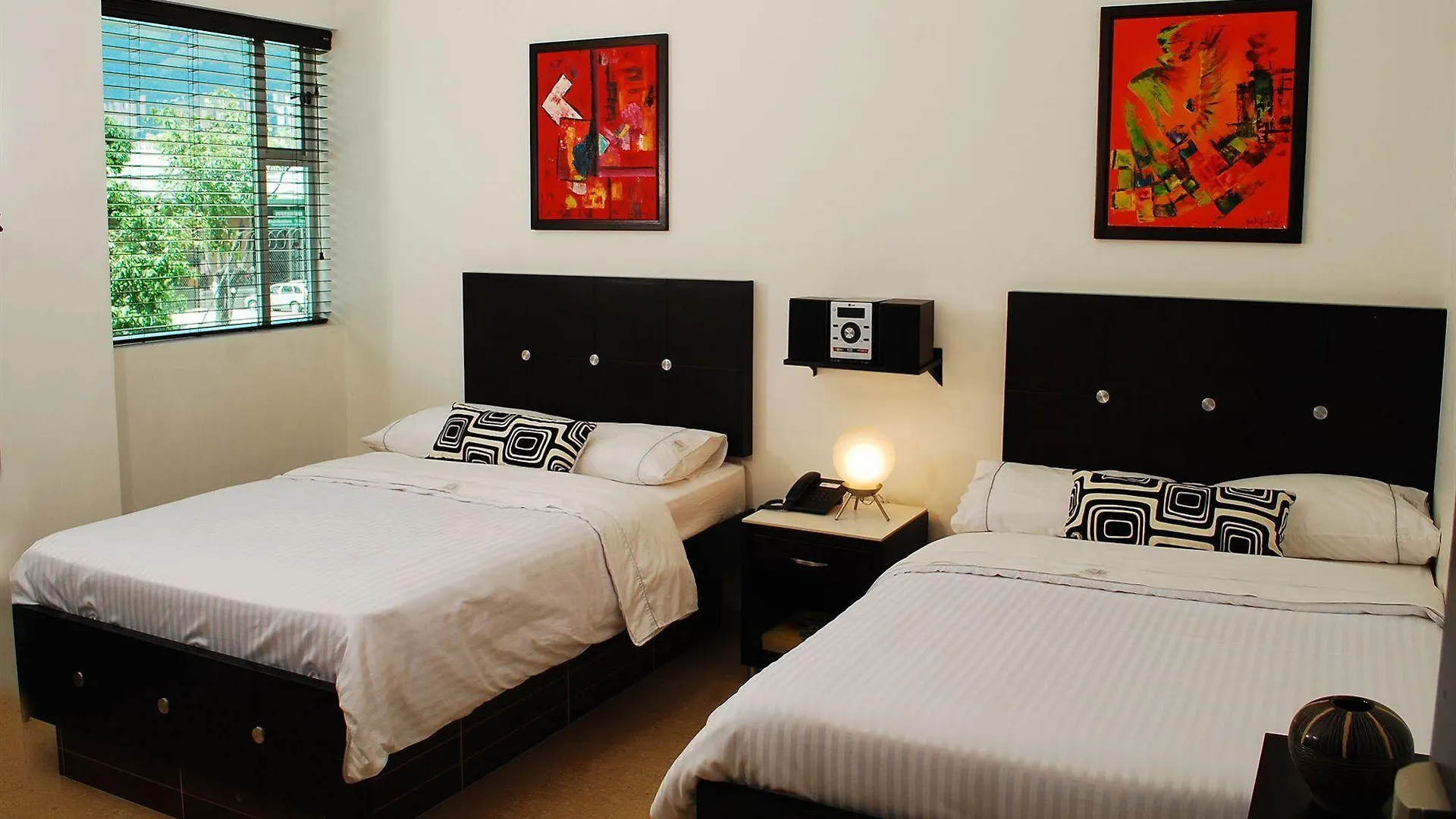 Hotel Central Plaza Medellin Itagui 3*,